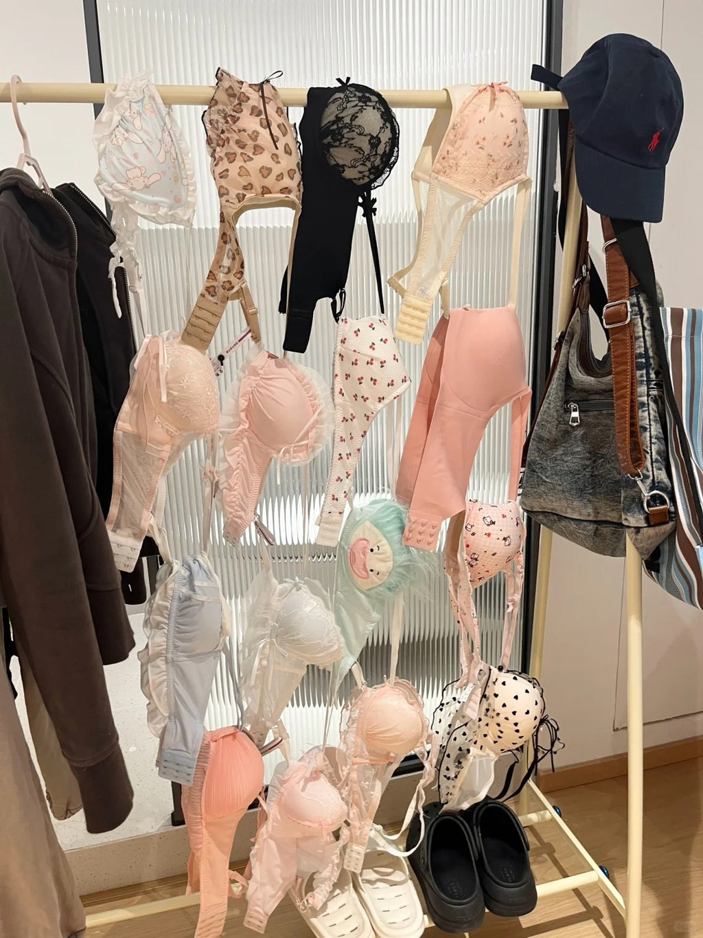 Cute bra